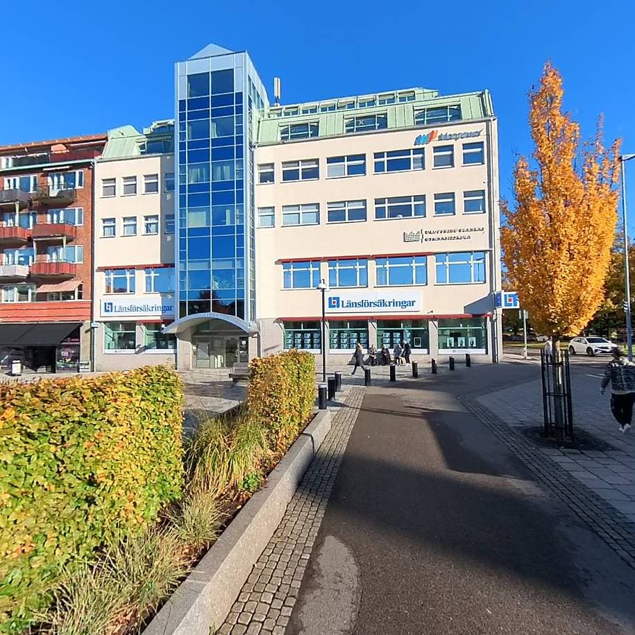 Drottninggatan 37 — fasad mot gatan