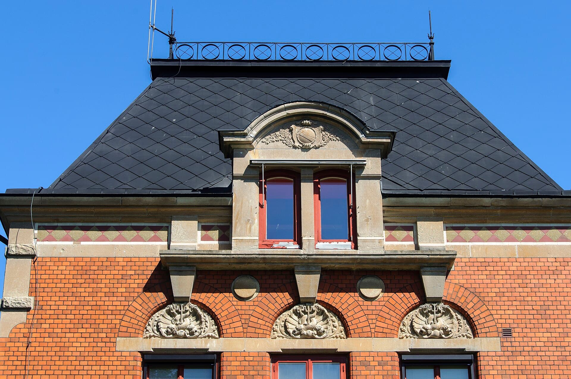 The canal company building