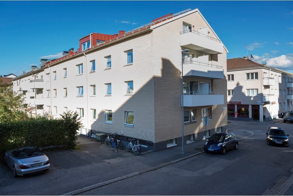 Fågeln 5, Kungsgatan 83